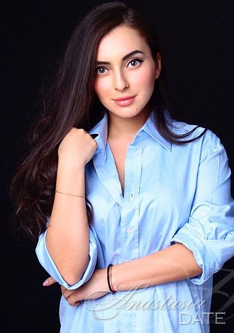 Gorgeous Singles only: caring and exotic Russian Partner Alina from Moscow